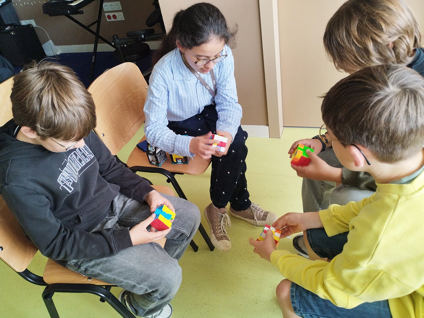 2026_04_27_Atelier Rubiks cube 06